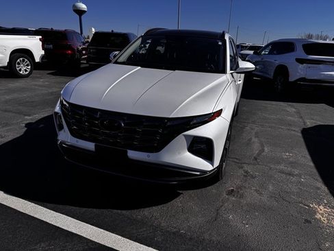 Used 2022 Hyundai Tucson Limited image 9