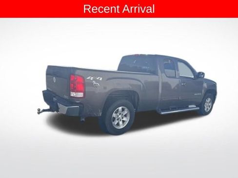 Used 2008 GMC Sierra 1500 SLT w/ SLT Preferred Package image 4
