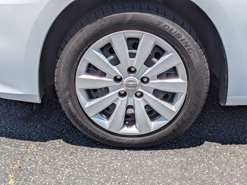 Used 2017 Nissan Sentra SV FWD image 15