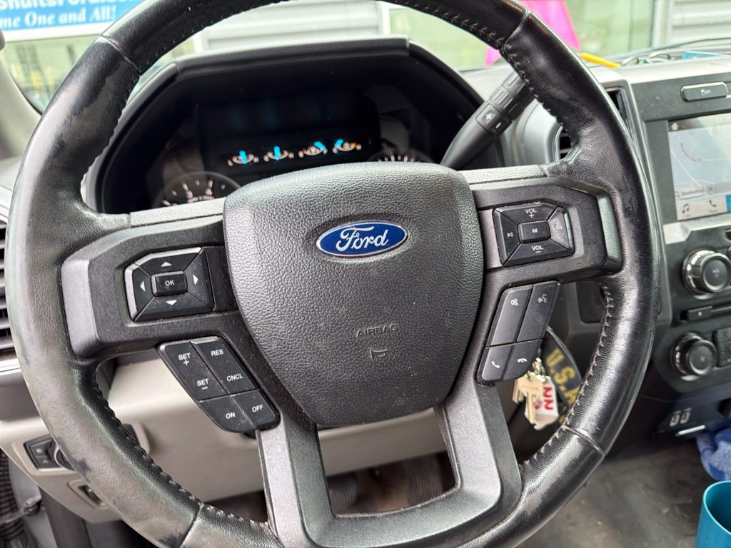 Used 2018 Ford F150 XLT w/ Equipment Group 302A Luxury AWD/4WD image 10