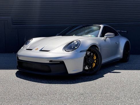 Certified 2022 Porsche 911 GT3 RWD image 1