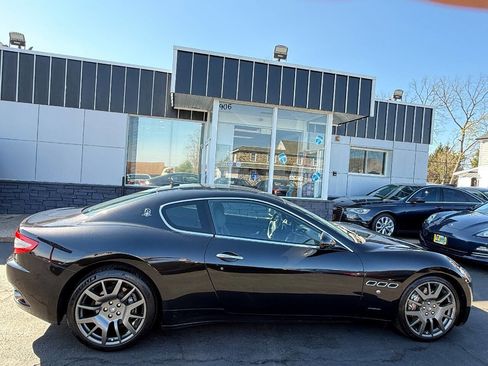 Used 2009 Maserati GranTurismo S image 8