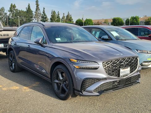 Used 2026 Genesis GV70 2.5T Sport Prestige AWD/4WD image 3