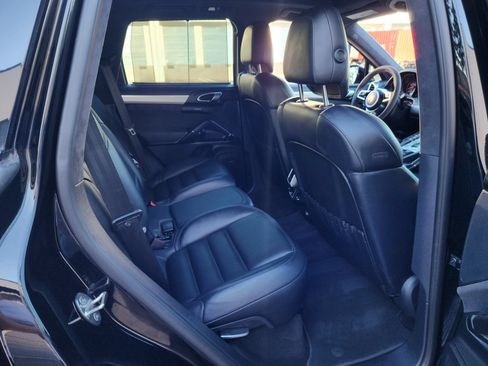 Used 2016 Porsche Cayenne GTS w/ Premium Package Plus AWD/4WD image 23