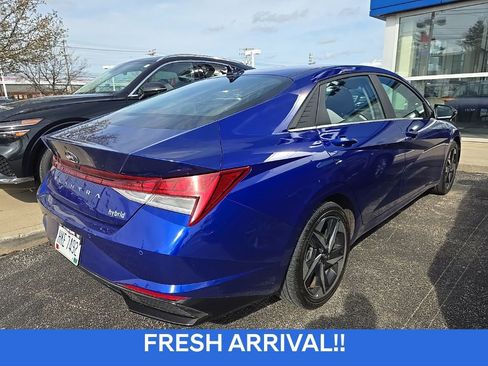 Used 2023 Hyundai Elantra Limited image 5