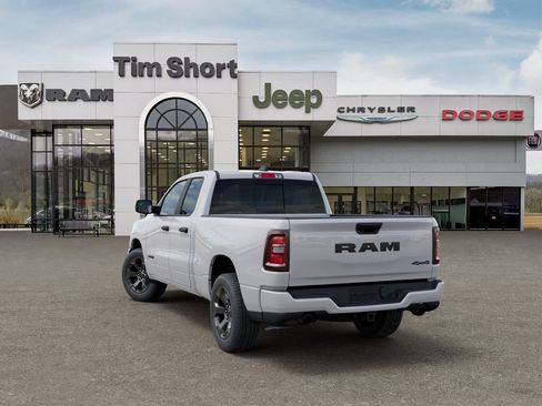 New 2026 RAM 1500 Express AWD/4WD image 3