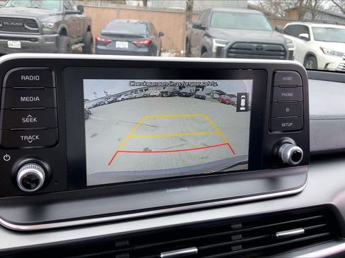 Used 2020 Kia Telluride LX image 26