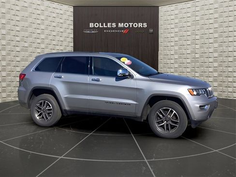 Certified 2021 Jeep Grand Cherokee Limited image 2