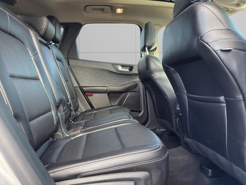 Used 2020 Ford Escape SEL AWD/4WD image 14