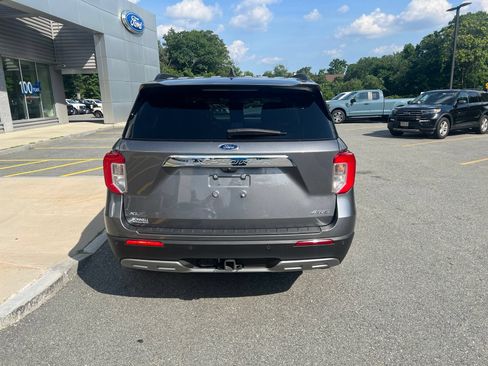 Certified 2024 Ford Explorer XLT w/ Equipment Group 202A AWD/4WD image 6