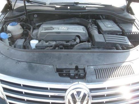 Used 2013 Volkswagen CC Sport Plus FWD image 22