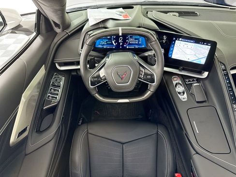 Used 2025 Chevrolet Corvette Z06 RWD image 22