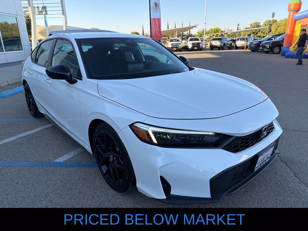 Used 2025 Honda Civic Sport image 3