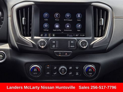 Used 2024 GMC Terrain AT4 AWD/4WD image 18