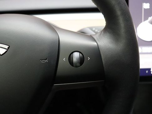 Used 2023 Tesla Model 3 Standard Range image 44