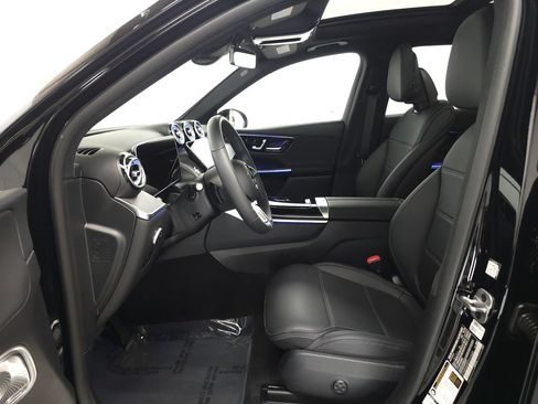Certified 2026 Mercedes-Benz GLC 300 4MATIC image 8