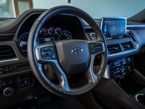 Used 2021 Chevrolet Tahoe Z71 w/ Luxury Package image 36