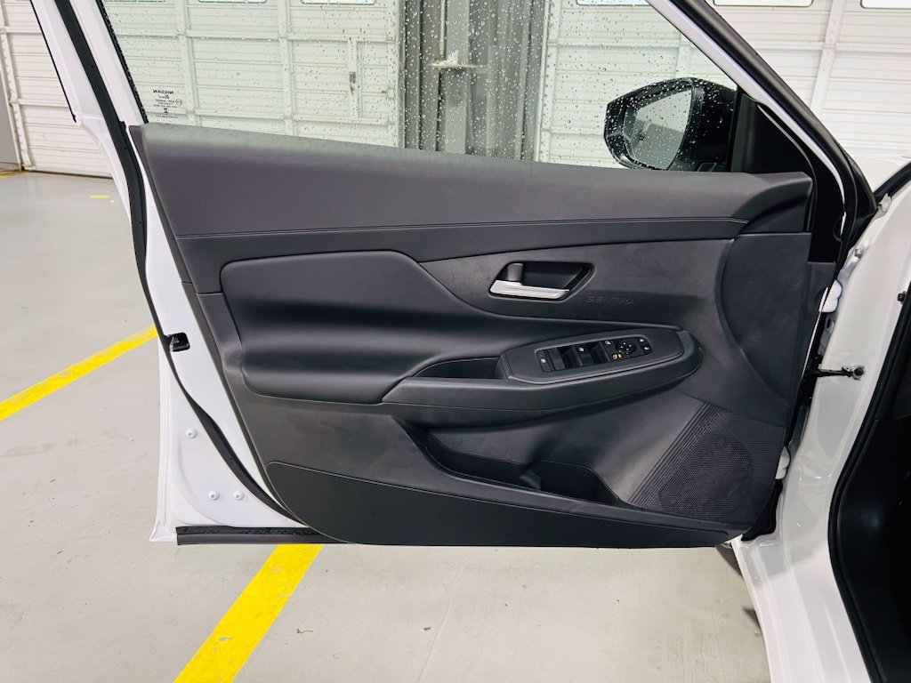 New 2027 Nissan Sentra SV FWD image 17