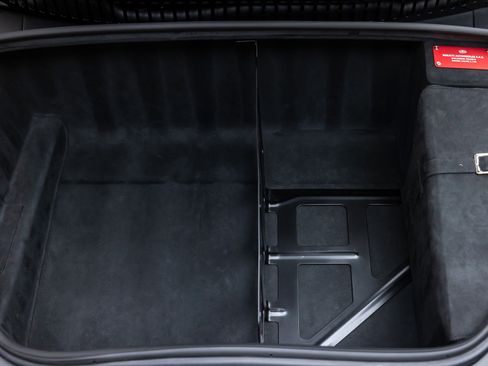 Used 2021 Bugatti Chiron Pur Sport image 94