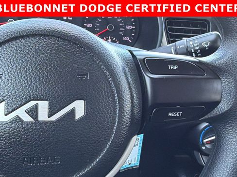Used 2022 Kia Rio LX image 19