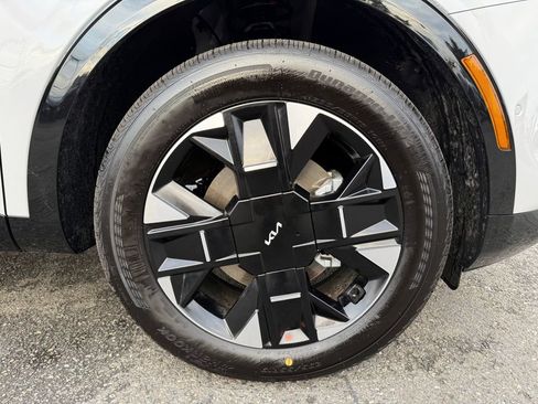 New 2026 Kia Sportage SX Prestige image 11