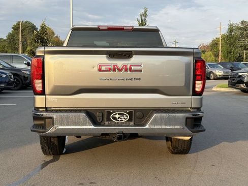 Used 2025 GMC Sierra 1500 SLE AWD/4WD image 4