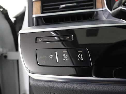 Used 2019 Audi A8 L 3.0T image 34