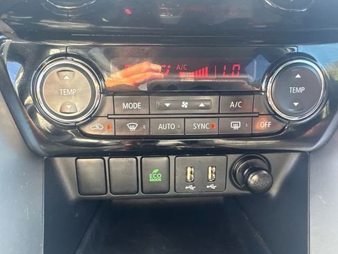 Used 2023 Mitsubishi Eclipse Cross SE image 35