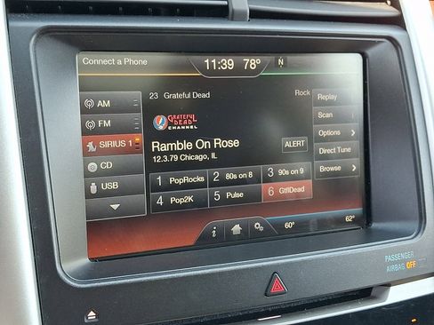 Used 2013 Ford Edge Limited AWD/4WD image 19