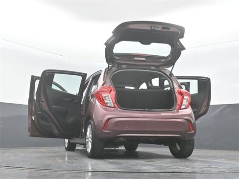 Used 2021 Chevrolet Spark LT image 30