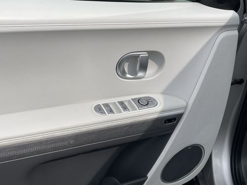 Certified 2024 Hyundai Ioniq 5 Limited AWD/4WD image 17
