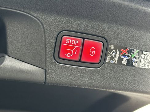 New 2026 Mercedes-Benz GLE 63 AMG S image 23