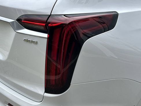 New 2025 Cadillac XT6 Premium Luxury w/ Platinum Package image 8