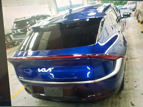 Used 2023 Kia EV6 Wind AWD/4WD image 3
