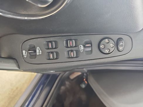 Used 2008 Pontiac Grand Prix GXP w/ Sun And Sound Package FWD image 31