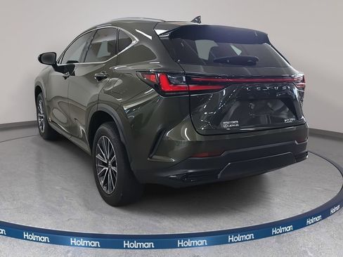 Used 2025 Lexus NX 250 FWD w/ Premium Package image 9