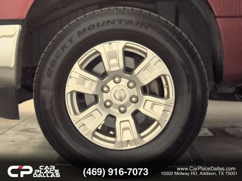 Used 2017 Nissan Titan SV RWD image 13