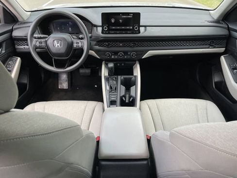 Used 2024 Honda Accord LX image 9