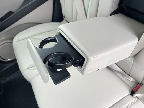 Used 2019 Lincoln Nautilus FWD image 23