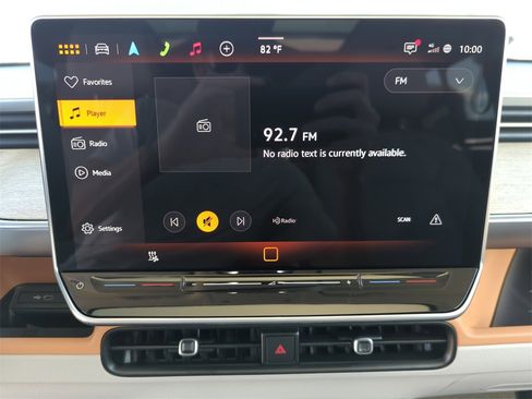 New 2025 Volkswagen ID. Buzz 1st Edition image 29