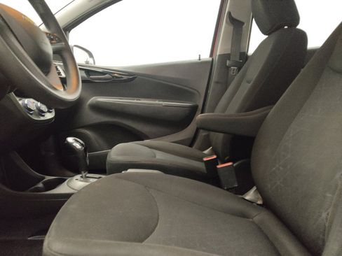 Used 2020 Chevrolet Spark LT FWD image 17