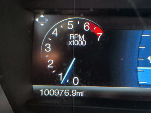 Used 2016 Ford Fusion SE FWD image 21