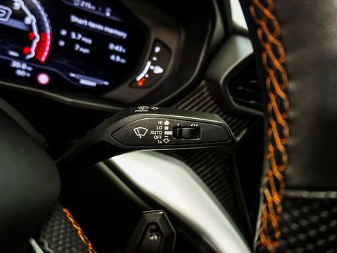 Used 2020 Lamborghini Urus image 21