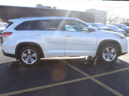 Used 2018 Toyota Highlander Limited image 5