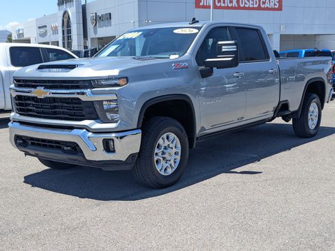 Used 2026 Chevrolet Silverado 2500 LT AWD/4WD image 5