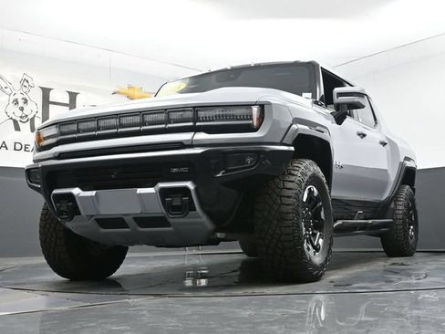 Used 2025 GMC Hummer EV 3X w/ Extreme Off-Road Package AWD/4WD image 4