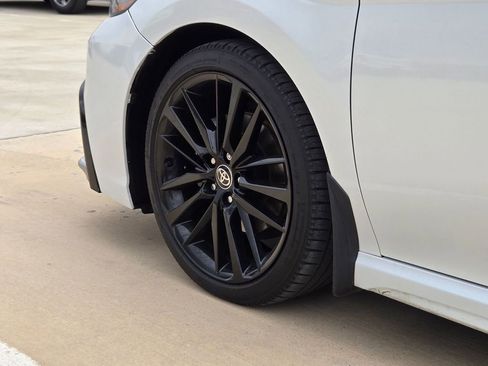 Used 2021 Toyota Camry XSE w/ Navigation Package image 18