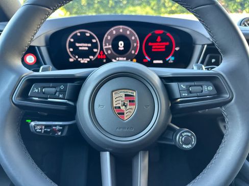 New 2025 Porsche Cayenne Coupe image 27