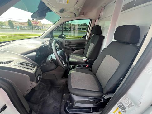 Used 2022 Ford Transit Connect XL image 14