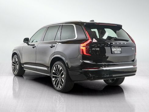 Used 2026 Volvo XC90 B6 Plus AWD/4WD image 3